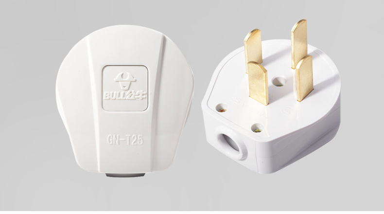 公牛 GN-Z32 三相四极明装插座