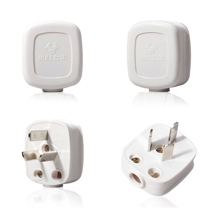 公牛 GN-Z3 大功率明装插座