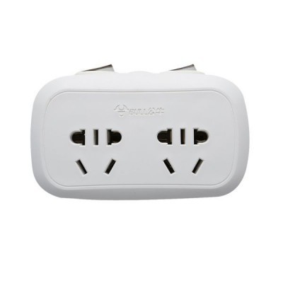 公牛 GN-9323 多开关三、三极转换器