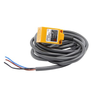 欧姆龙 TL-N5ME1 2M 5mm检测距离 直流3线...